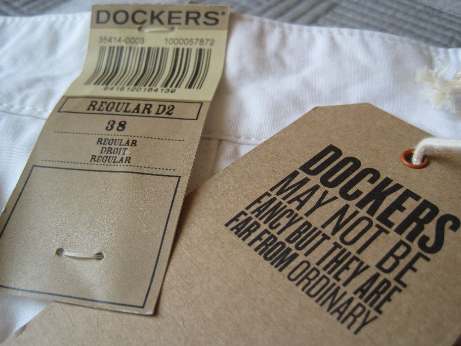 Pantaloni scurți Dockers, albi, mărimea 38 (XXL)