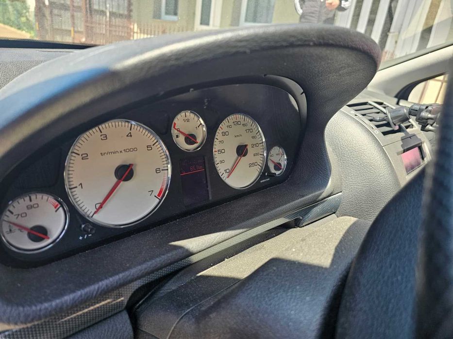 Peugeot 407 2.0 benzină, 136 CP, Euro 3, 2005
