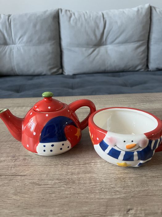 Продам керамическую пару! Чайник и чашечка!