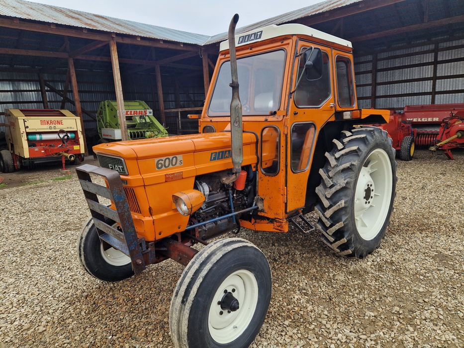 Tractor Fiat 640