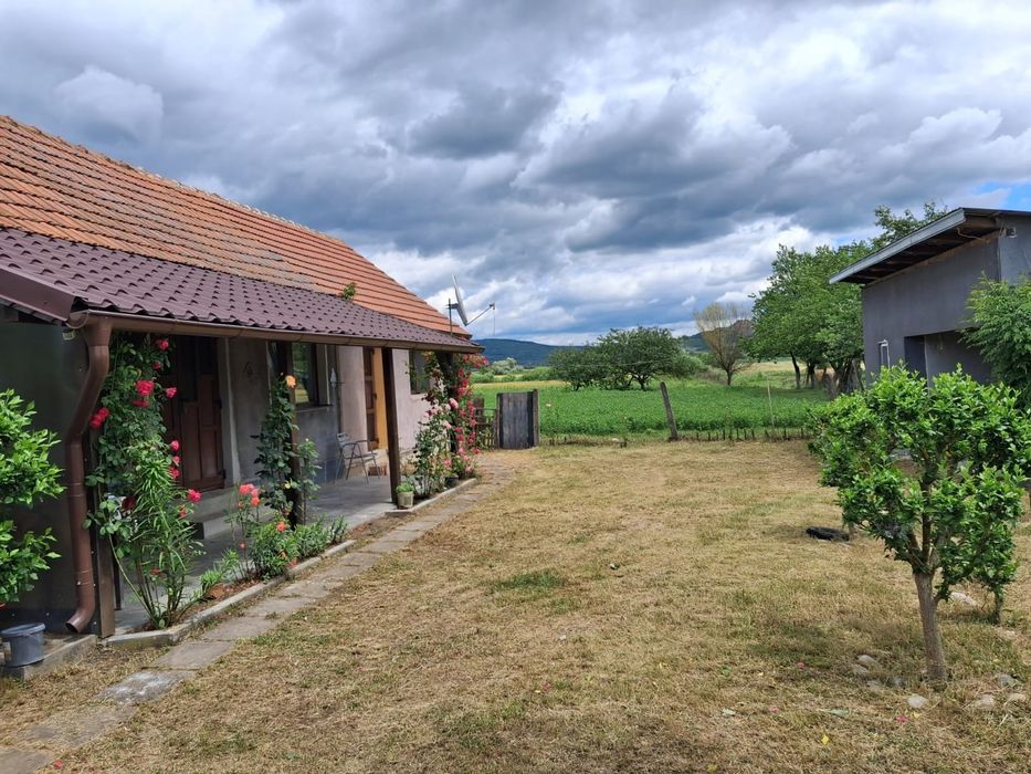 Casa pentru locuit permanent sau casa de vacanta