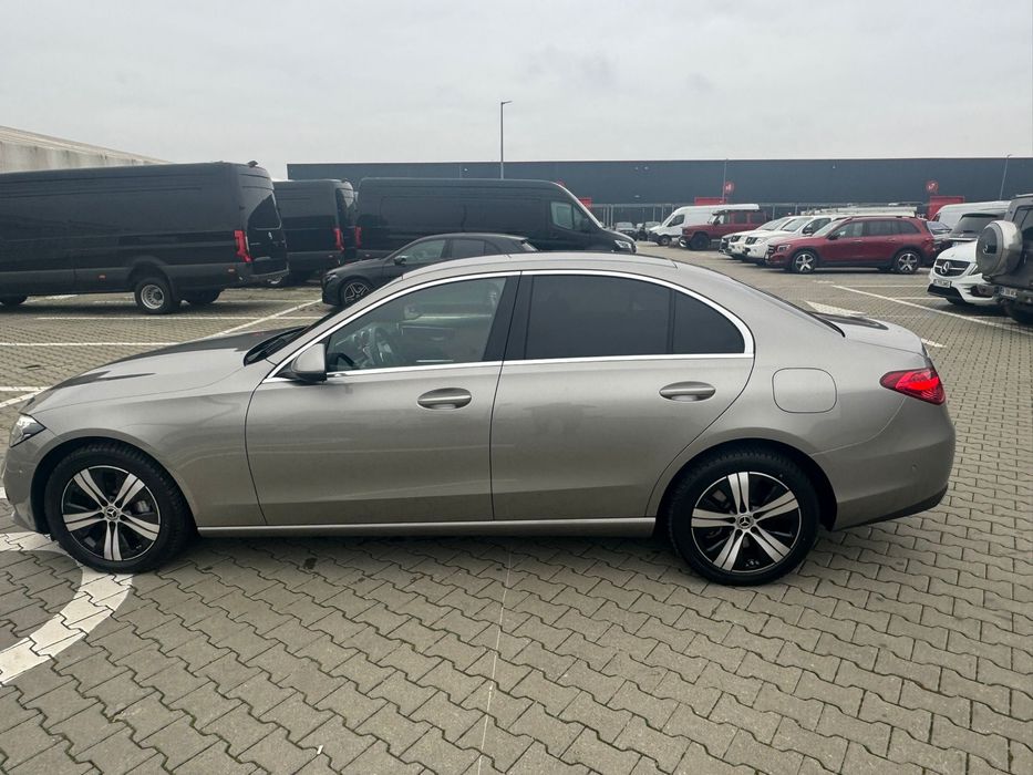 MERCEDES-BENZ C-Class 2024 — imagine 32