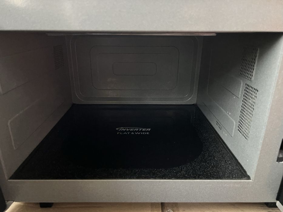 Микровольновая печь Панасоник