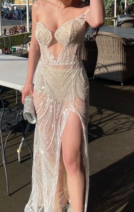 Дизайнерска бална рокля