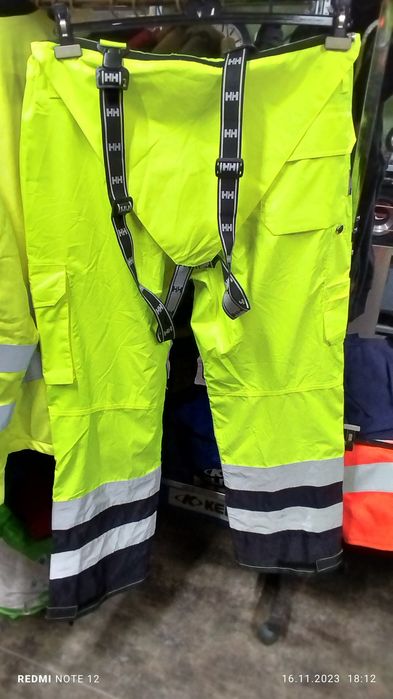 Pantaloni bretele  helly hansen