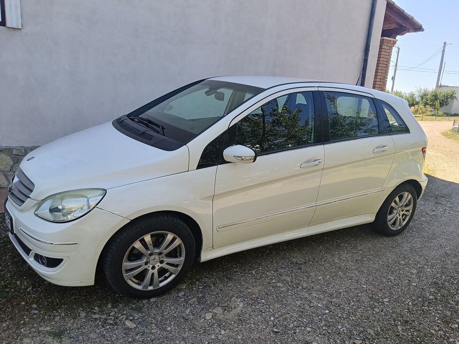Mercedes Benz B class