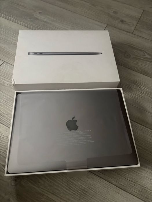 Apple Macbook air 13 i5 2020