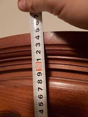 продавам изящен поръчков трапецовиден скрин: 80 см задна 40 см предна