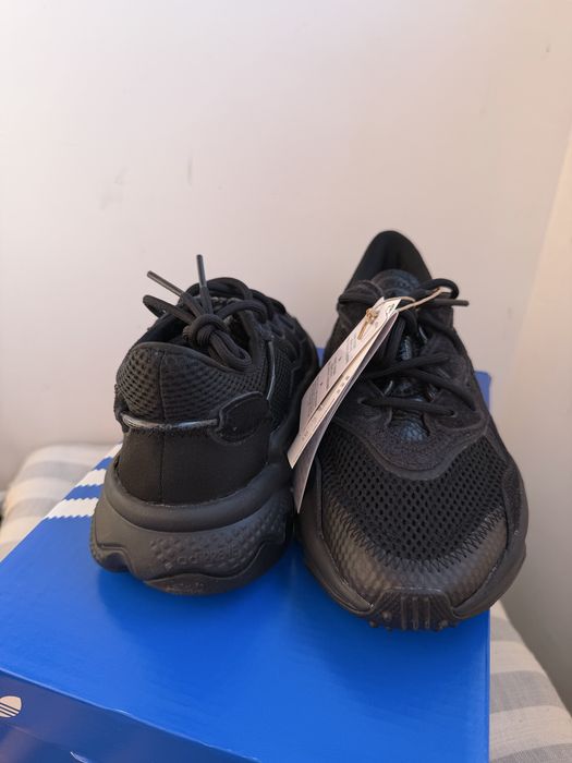 Adidas Ozweego sneakers unisex culoare negru marimea 37 1/3 noi originali