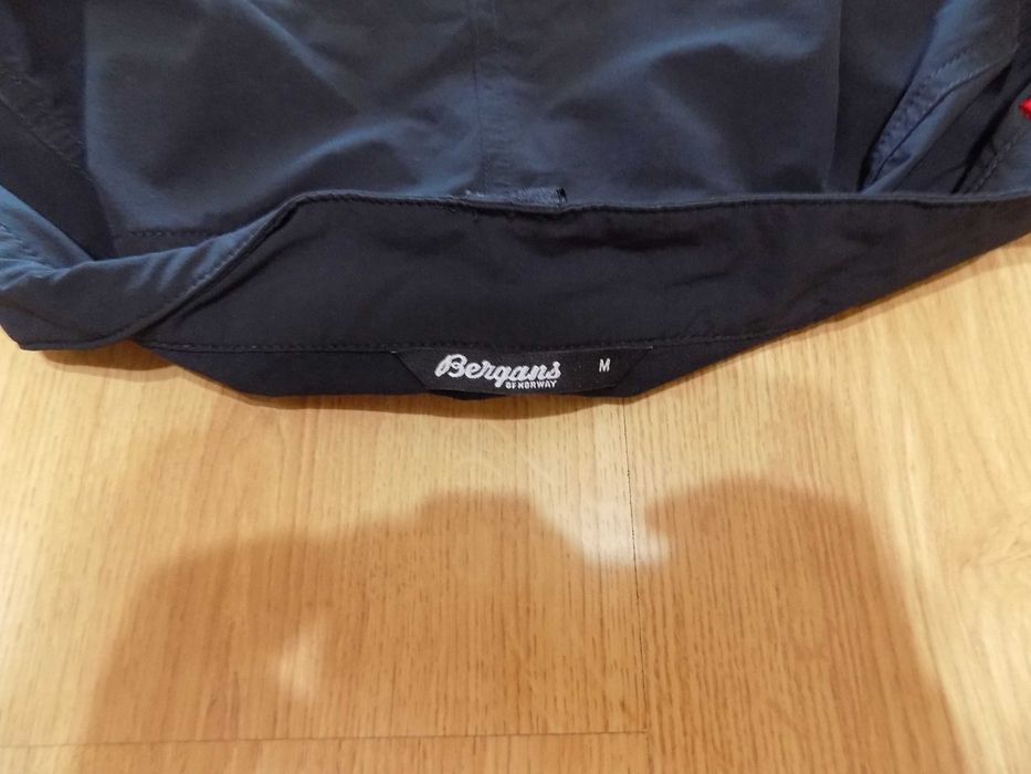 къси панталони bergans of norway шорти екип дамски туризъм оригинал M