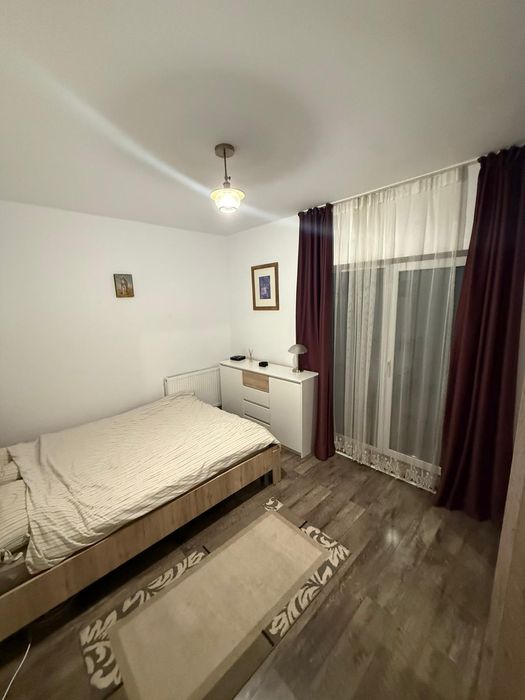 Apartament de inchiriat 2 camere, 2 bai, zona centrala Foresti