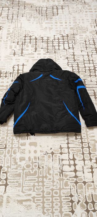 Продам куртку зимнюю