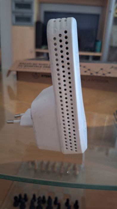 Amplificator de semnal wireless