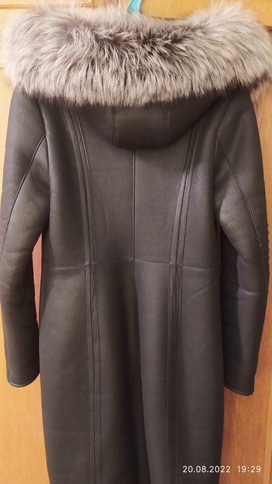 Продам женскую дубленку