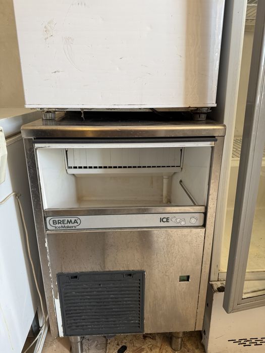 Ледогенератор Brema