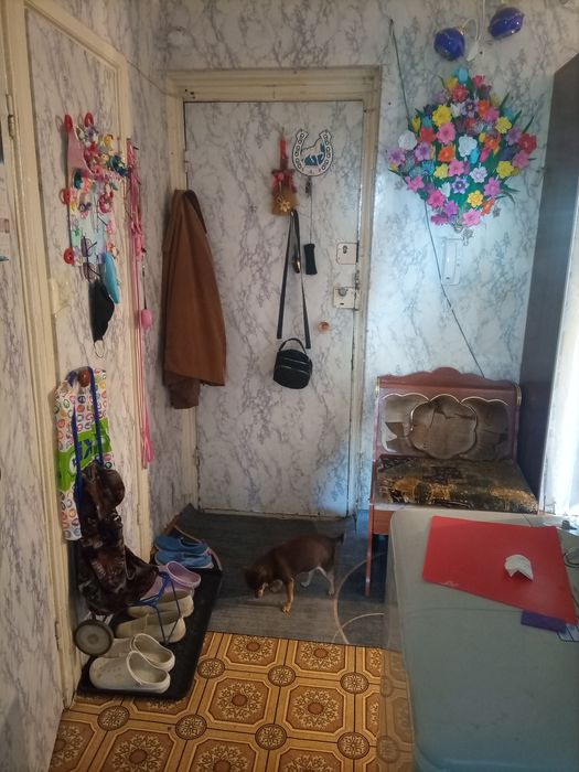 Продам 4х комнатную квартиру