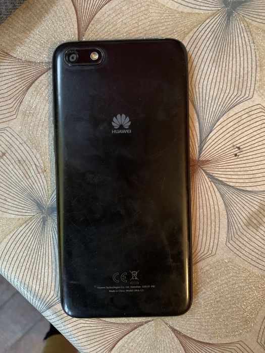 Продавам Huawei y5 16GB