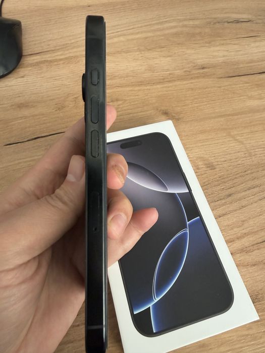 Iphone16 pro 256gb в отличном состоянии