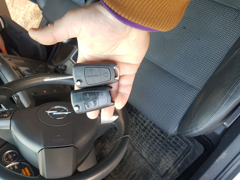 Deblocări Auto Reparați Chei Auto