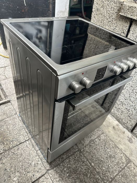 Свободно стояща готварска печка Шарп/Sharp