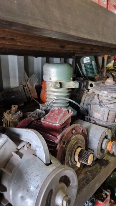 Двигатель на Тельфер.