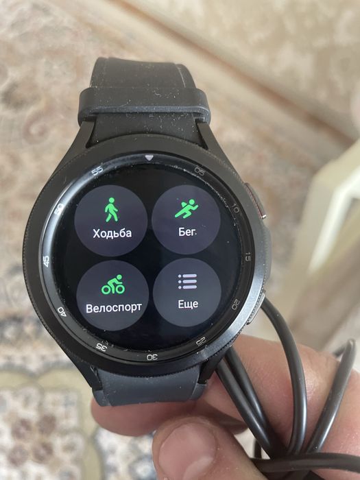 Смартчасы Watch 4