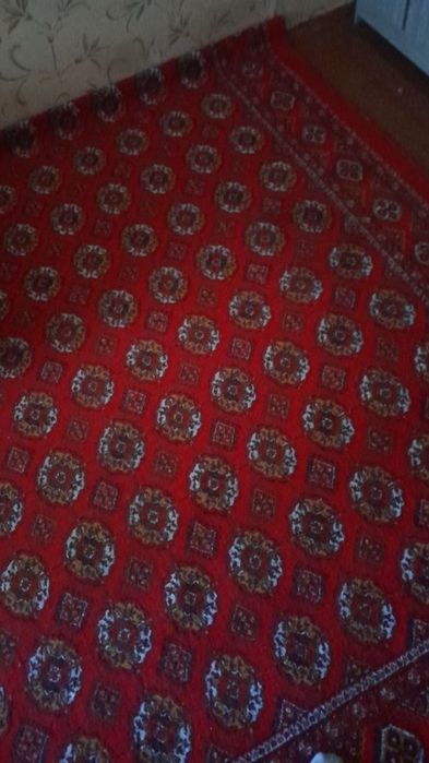 Кровать и шкафчик в отличном состоянии