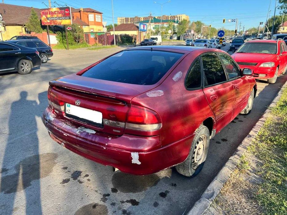 Мазда 626 Кронос