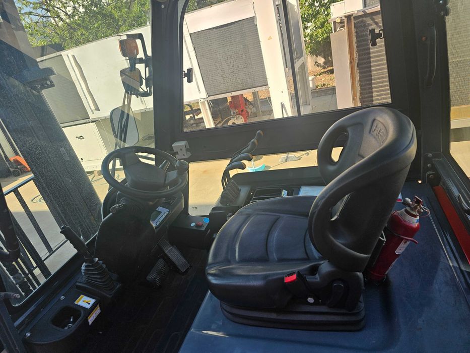 Електрокар HELI CPD35 - 3500 кг - 2019 година - 2840 часа