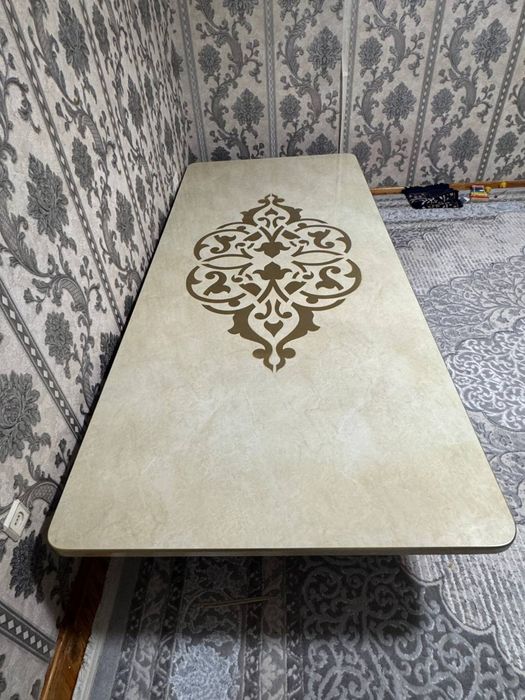 Хонтахта & можно использовать как стол