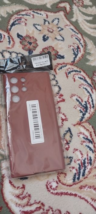 Продам чехол на Samsung Galaxy S22 Ultra 5000