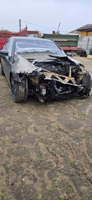 Vand sau dezmembrez BMW Seria 7 XDrive 740D FULL !!!