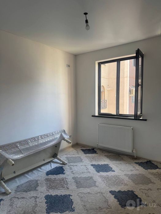 JK Golden house 3 xona sotiladi