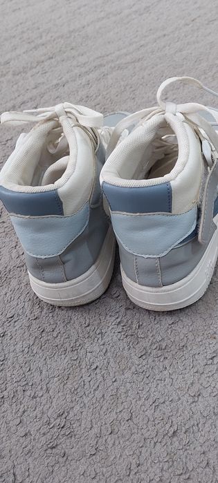 Jordan krasovka 37 razmer