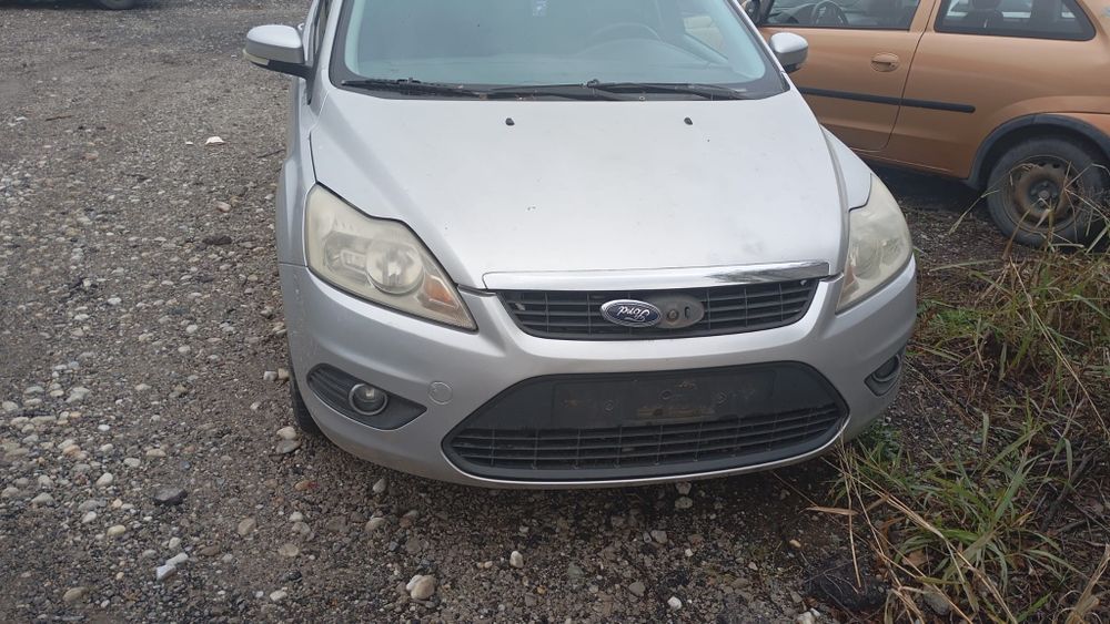 Capota bara far aripa usa trager Ford Focus, facelift