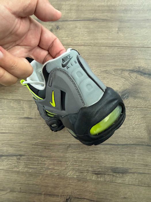 Оригинален! Брутален Nike Air Max 95 NDSTRKT - 40 номер