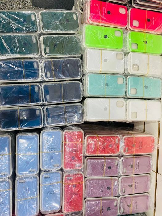 Sifatli telefon g'ilof-yangi turdagi modellarga.