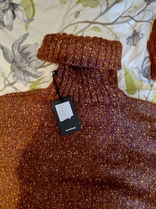 Дамско Зимно Пончо и Зимна Шапка