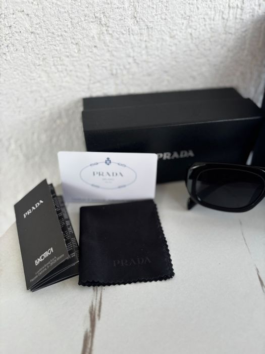 Ochelari Prada-Cadou Perfect-Noi-Urgent