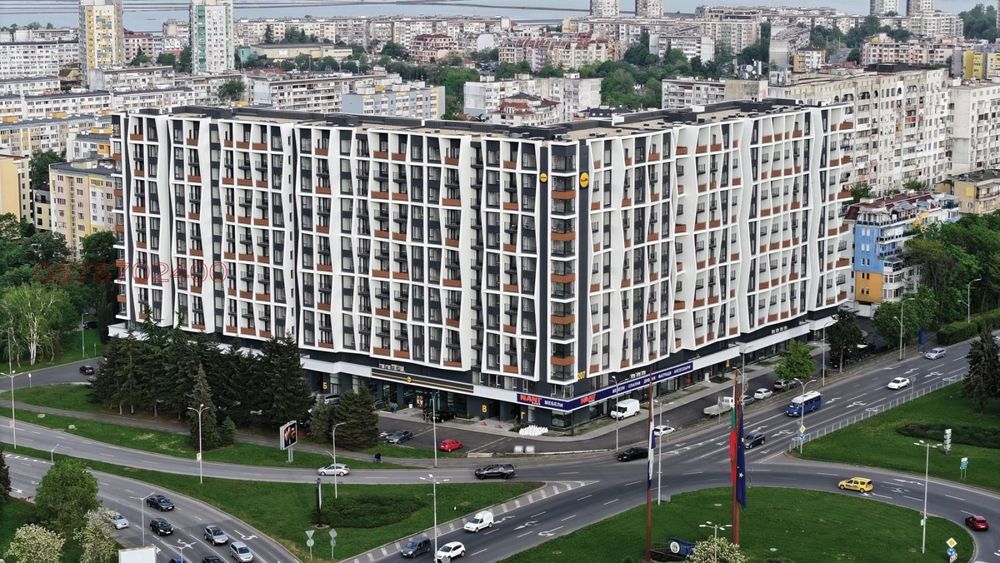 Продава се Двустаен апартамент в Бургас, Изгрев - 67 кв.м за 1104 €/кв.м - Снимка #8