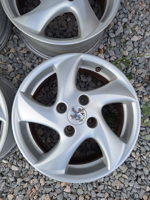 4x100.15цола.6j ET28. Оригинални Пежо