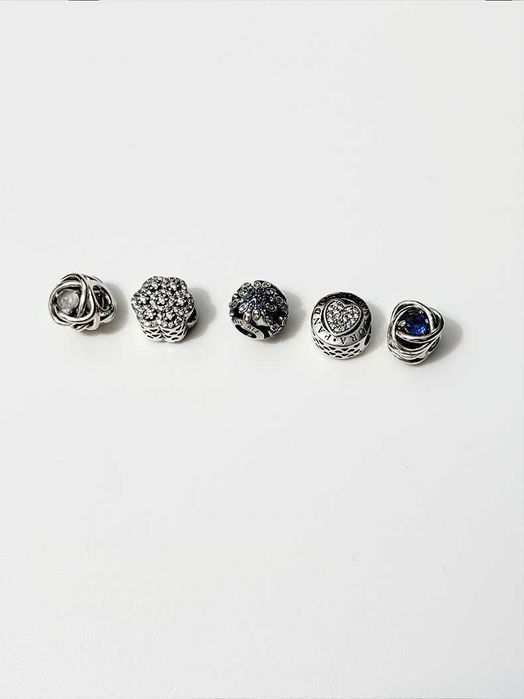 Set 5 talismane/charmuri Pandora - pentru bratara - colectie rara