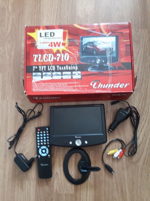 Телевизарче за кола TLCD-710