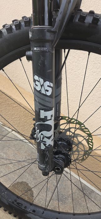 Amflow PL Carbon Avinox M1 1800km