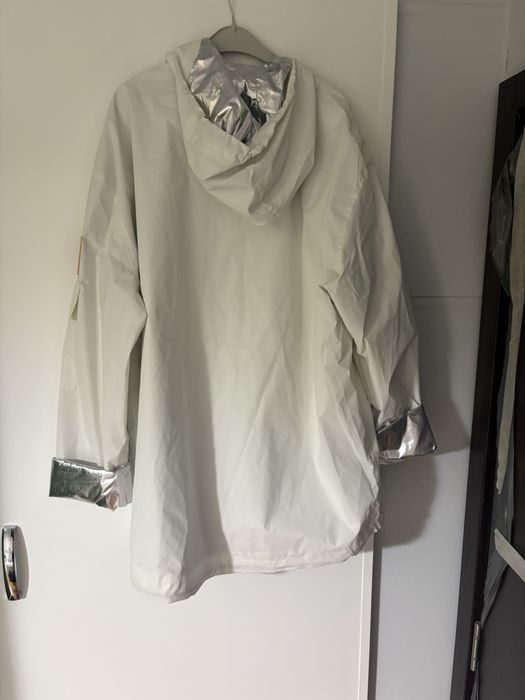 Мъжко        яке