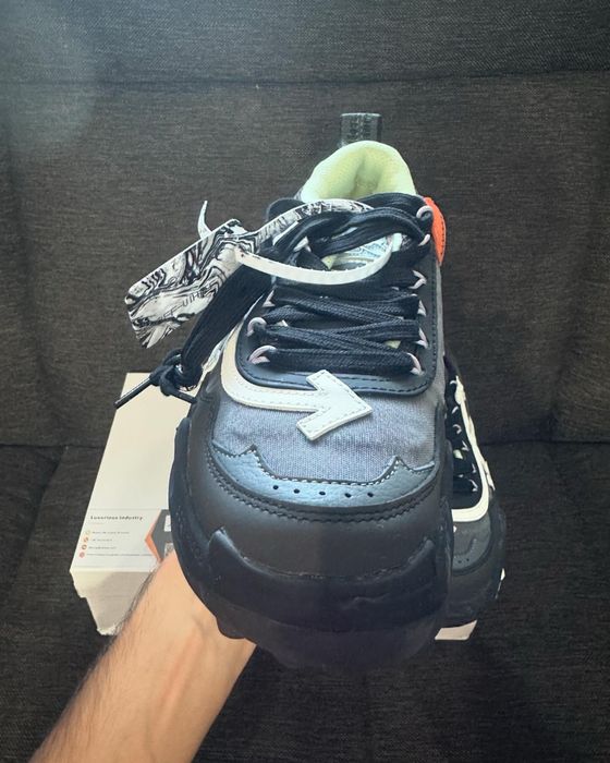 OFF-White Odsy-1000 Dark Grey