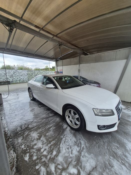 Vand Audi A5 2011