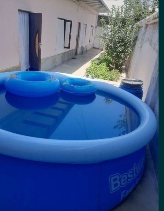 Уй сотилади.2 сотих 4 хонали