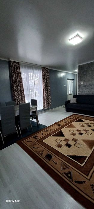 Casa moderna de vanzare