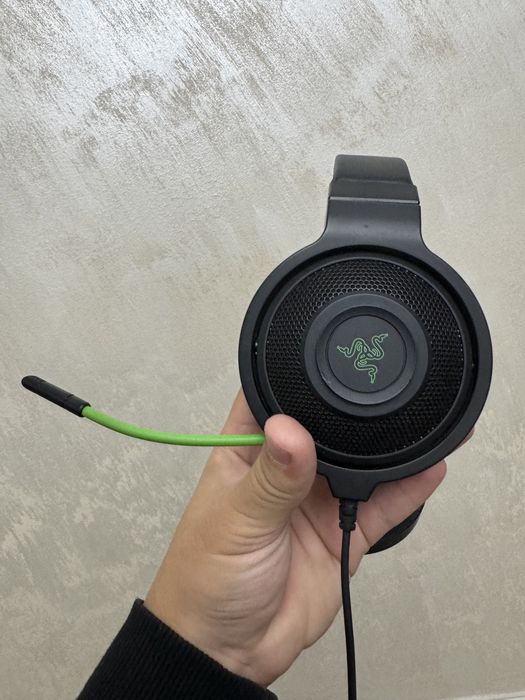 Наушники RAZER абсолютно новые !!!